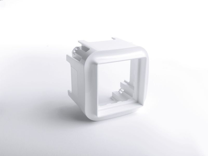 Блок установки 1-м СП для механизмов серии Mosaic 45х45 пустой бел. IEK 782225