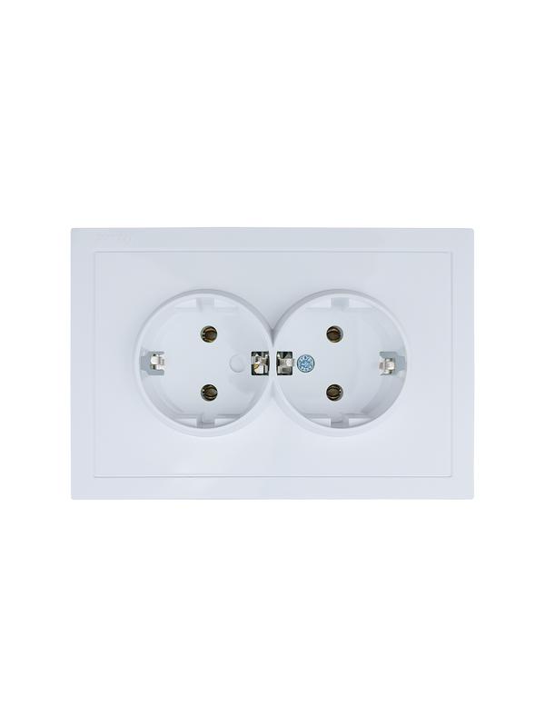 Розетка 2-мест. с/з СП ZIMA IP20 16А ПБТ безвинт. зажим бел. LEZARD 704-0200-127BQC