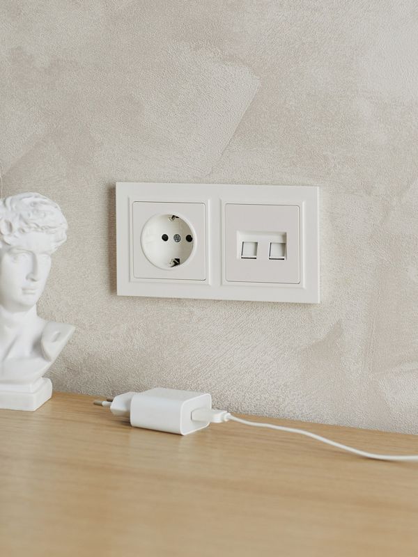 Рамка 2-м BRITE РУ-2-БрЖ жемчуж. IEK BR-M22-K36