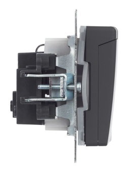 Розетка BRITE РСбш10-3-44-БрГ 16А IP44 с заземл. защ. шторки с крышкой механизм графит IEK BR-R16-16-44-K53