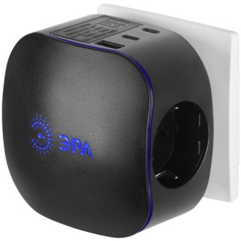 Разветвитель 3-м SP-3e-3USBAC-B + 3 USB A+C с заземл. со шторками 16А чер. Эра Б0069082