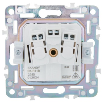 Розетка 1-м SKANDY 16А IP44 с заземл. защ. шторки с крышкой SK-R11B беж. IEK SK-R16-16-44-K10