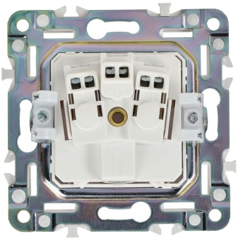Розетка SKANDY 16А с заземл. без защ. шторок SK-R05W арктич. бел. IEK SK-R11-16-K01