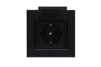Розетка 1-м с крышкой Karea LINE STAR с заземл. чер. Makel 86054029