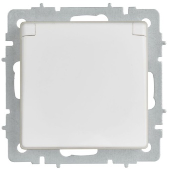 Розетка BRITE РСбш10-3-44-БрАБ 16А IP44 с заземл. защ. шторки с крышкой механизм арктич. бел. IEK BR-R16-16-44-K91