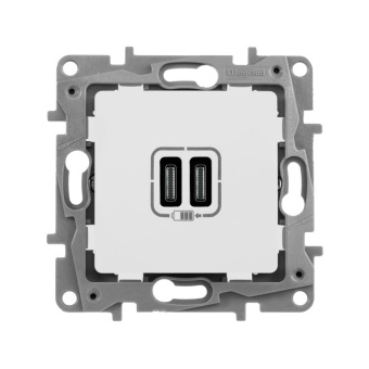 Устройство зарядное Etika с 2-мя USB разъемами C и C 240В/5В 3000мА сл. кость IEK 672335