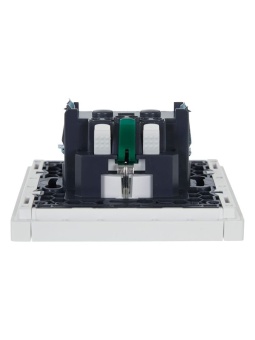 Розетка СП FORTE&PIANO FP213 16А с заземл. защ. шторки безвинт. крепл. бел. IEK FP-R14-16-1-K01